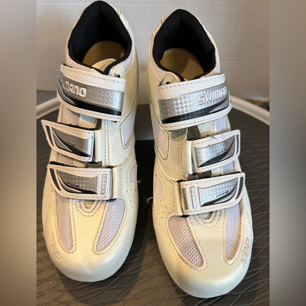 Shimano Women’s cycling shoes